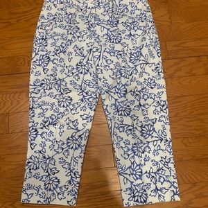 Like new J. Jill Capri size 10